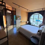 Omw Hotel Vorë